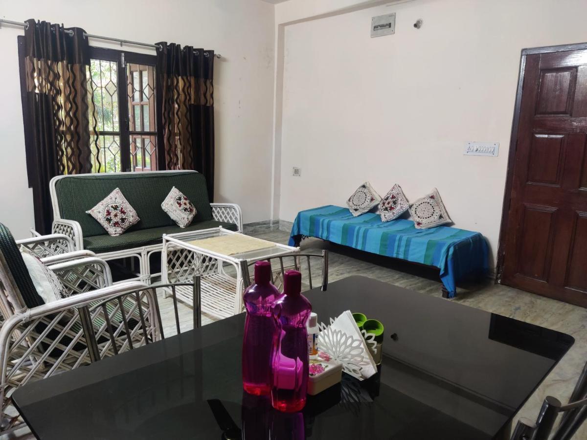 Garden Central - Spacious 2 Bedroom Apartment, Siliguri Exterior photo
